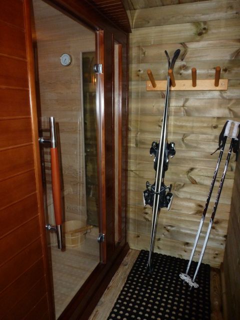 Local à skis, sauna