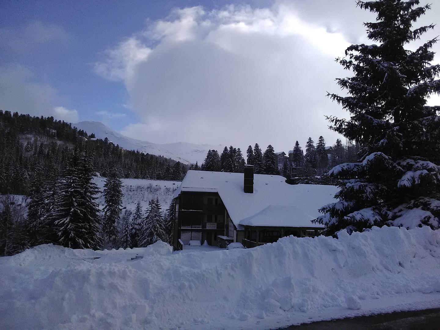 La Résidence du Bec de l'Aigle en hiver.